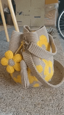 🏆 Promotion : 49 % de réduction 🧵🌸 Sac fourre-tout à fleurs au crochet fait main 🌼✨