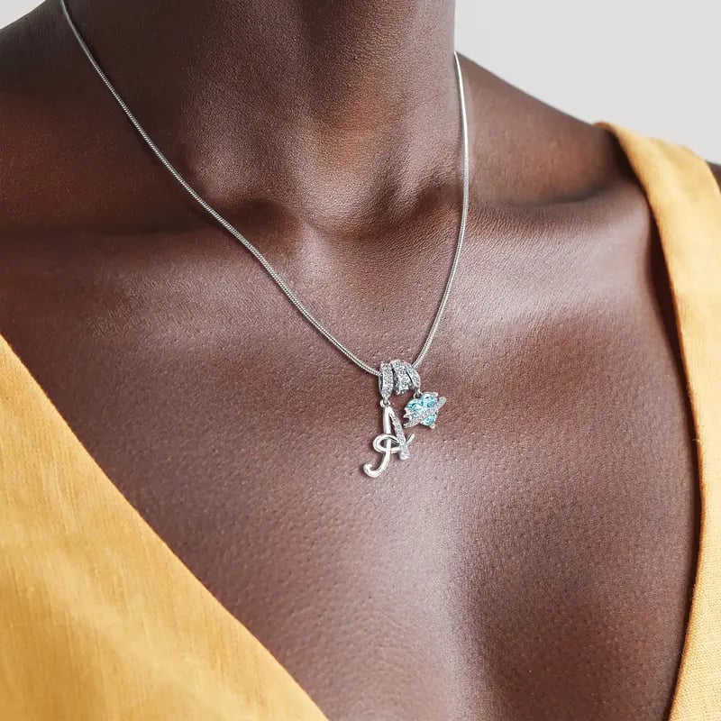 💖50% de réduction pour la Saint-Valentin✨ Collier pendentif lettre A-Z à trois rangs🎀